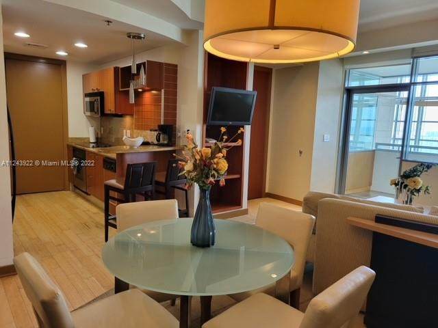 1395 Brickell - Photo 1