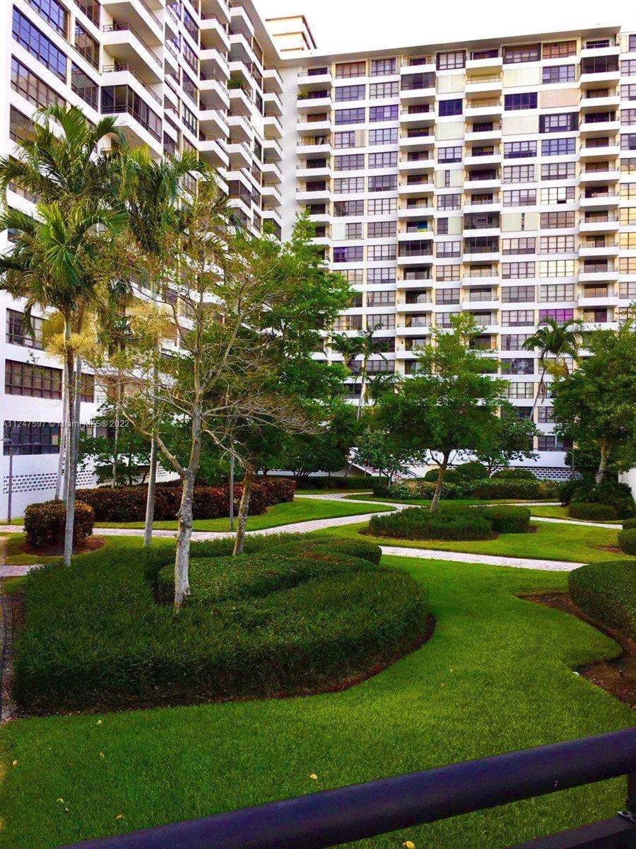 600 Three Islands Blvd - Photo 1