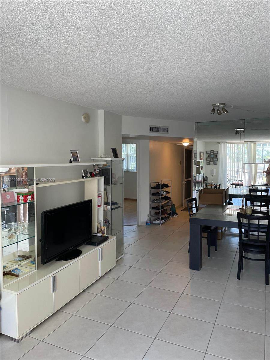 5321 24th Ter - Photo 1