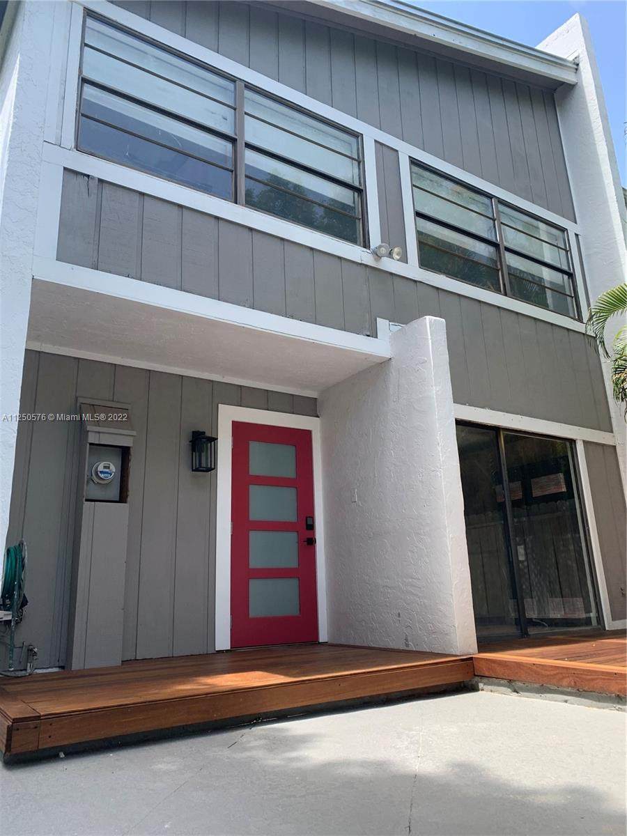 7143 53rd Ln - Photo 1