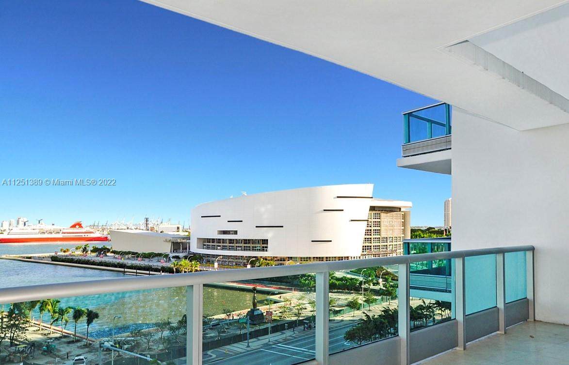 900 Biscayne Blvd - Photo 1