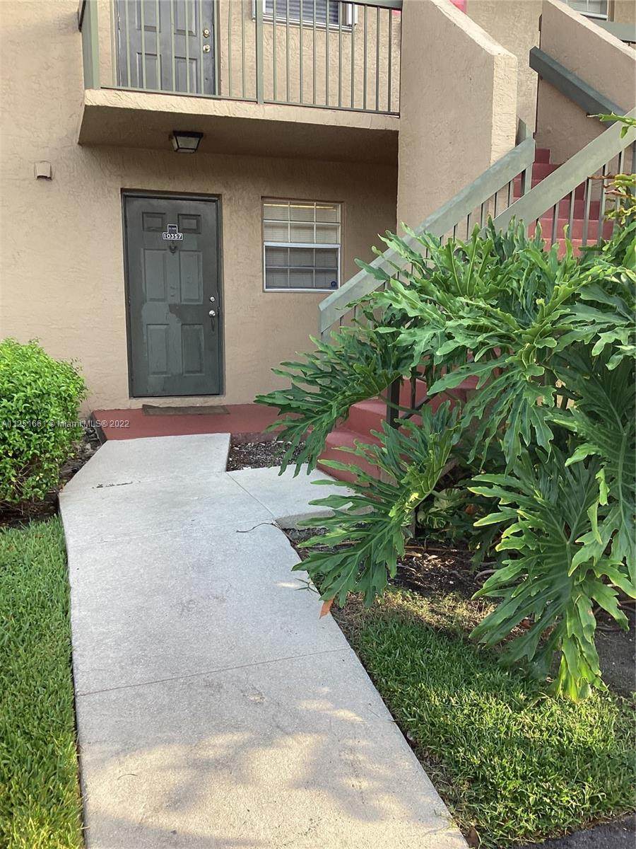 10357 8th St - Photo 1