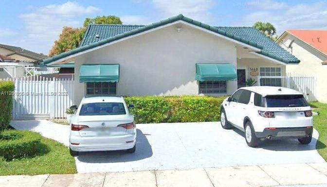 1648 137th Ct - Photo 1