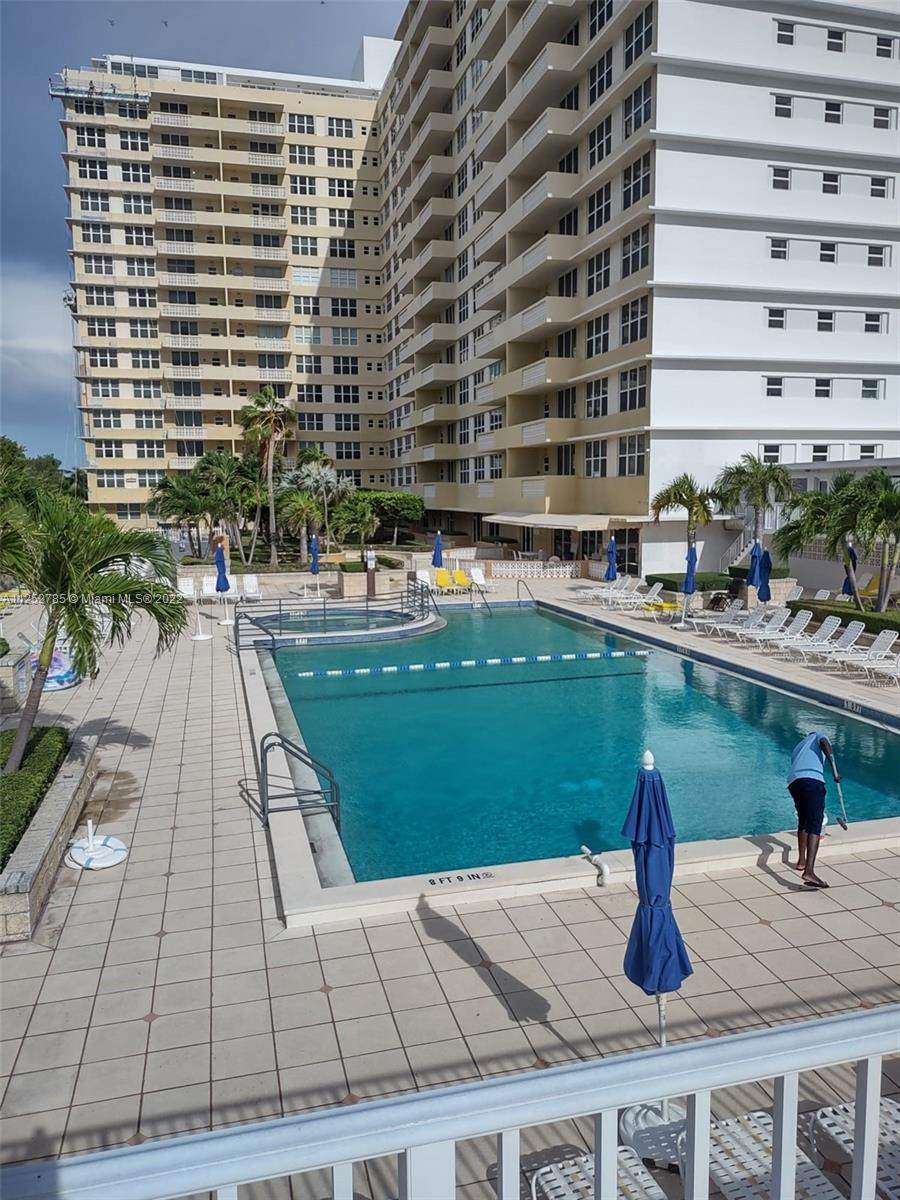 https://bt-photos.global.ssl.fastly.net/miami/orig_boomver_1_A11252785-2.jpg