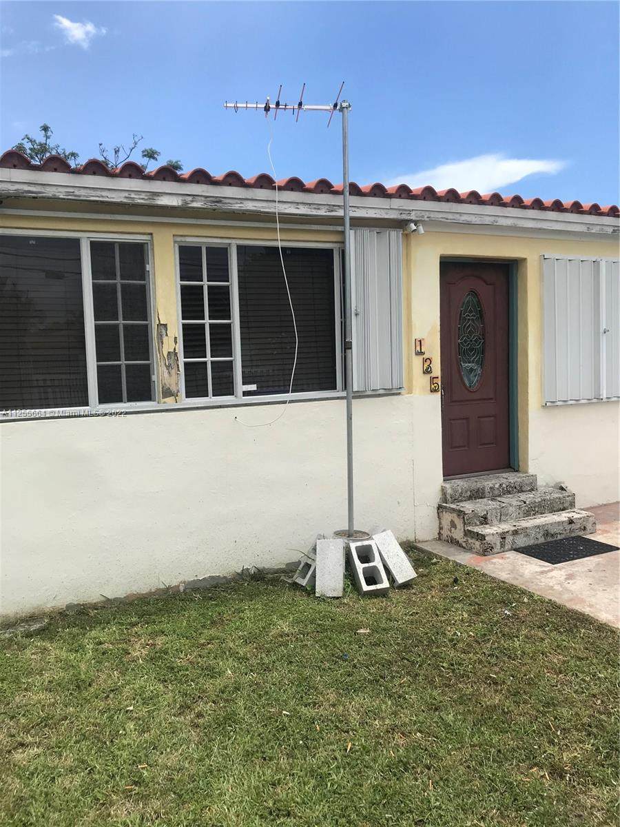 135 34th Ave - Photo 1