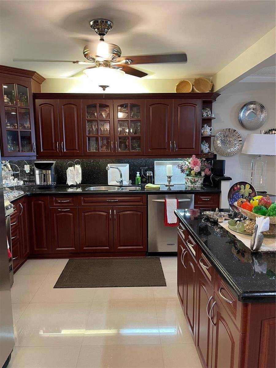 3800 Ocean Dr - Photo 1