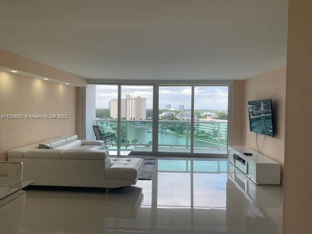 100 Bayview Dr - Photo 1