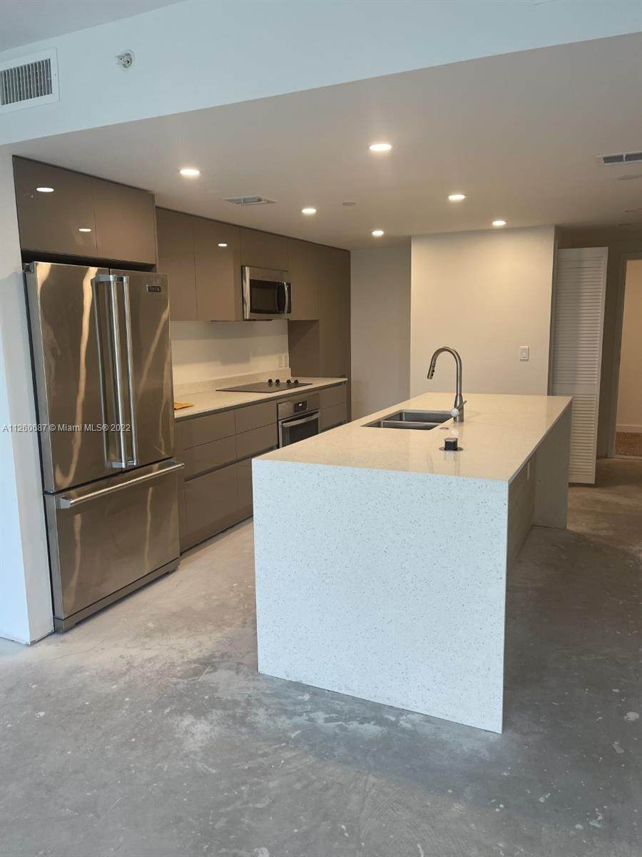 13800 Highland Dr - Photo 1