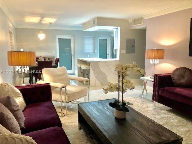 1400 Lincoln Rd - Photo 1