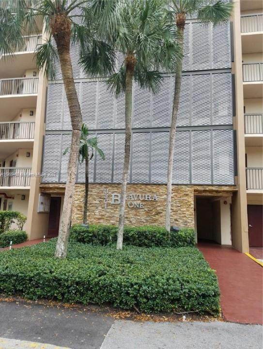 3301 Country Club Dr - Photo 1