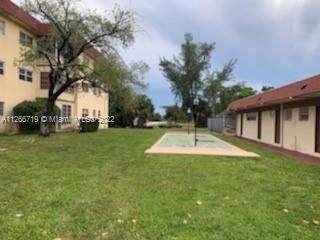 4043 16th St - Photo 1