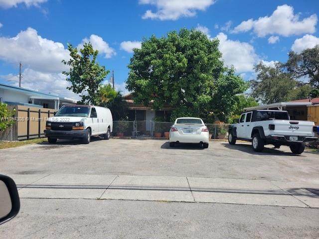 4353 3rd St - Photo 1