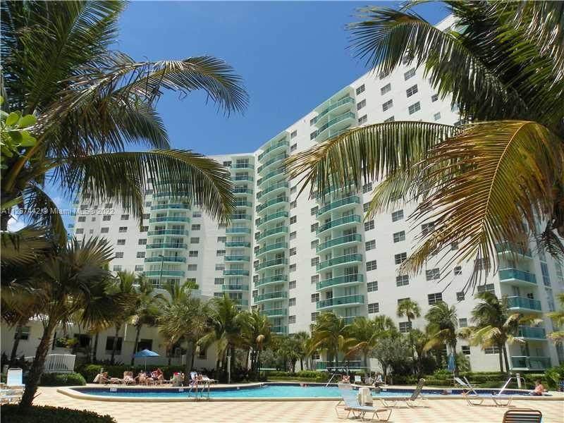 3001 Ocean Dr - Photo 1