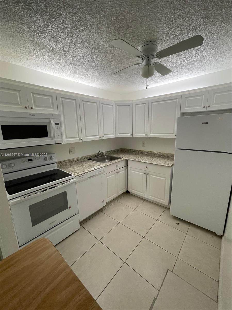 10741 Clairmont Cir - Photo 1