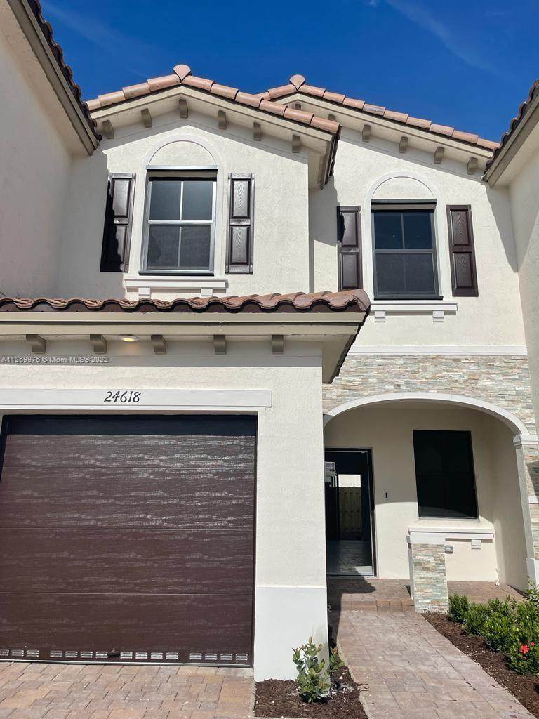 24618 119th Ct - Photo 1