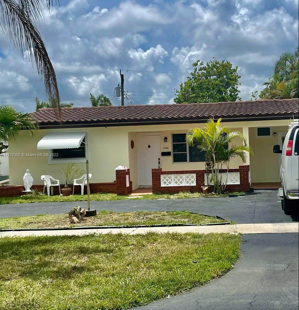 1706 43rd Ave - Photo 1