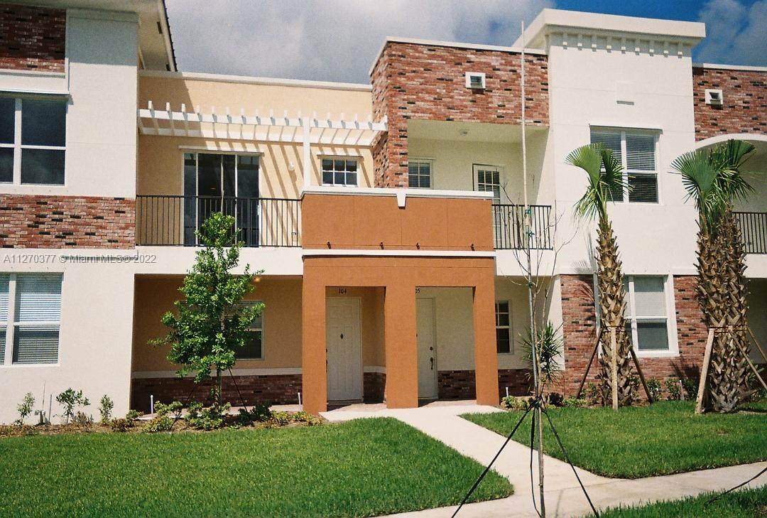 10520 Stephanie Way - Photo 1