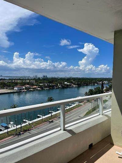5005 Collins Ave - Photo 1