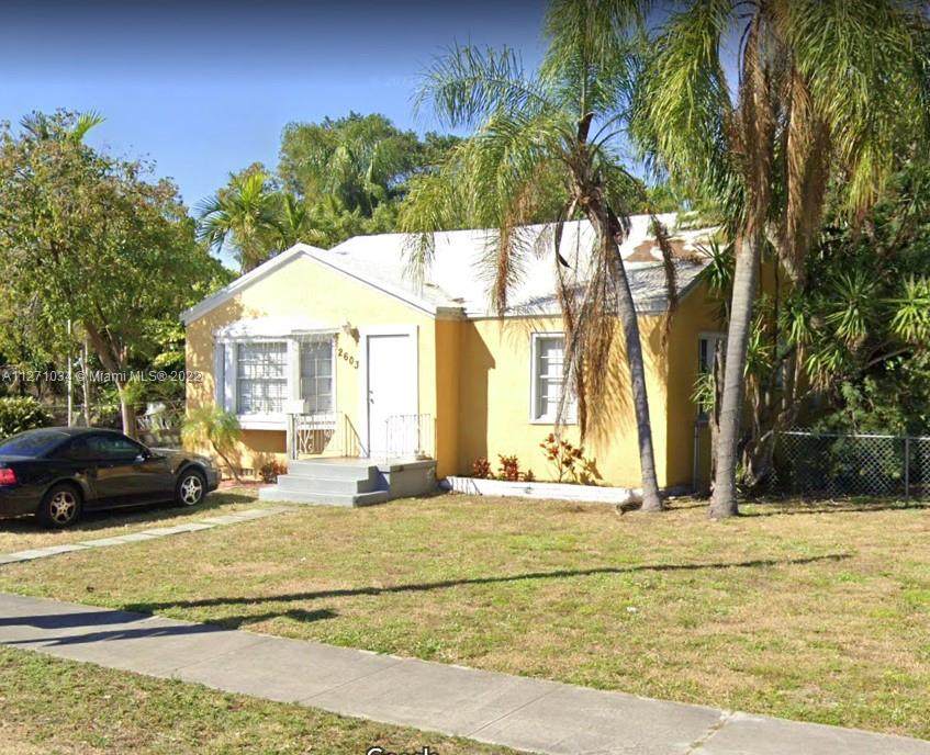 2603 Plunkett St - Photo 1