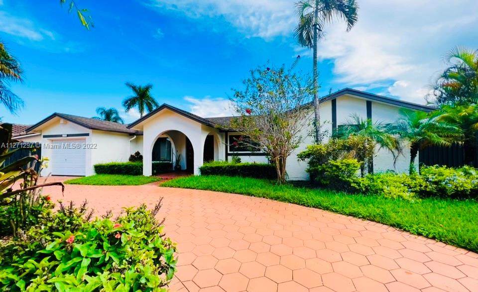 13226 44th Ln - Photo 1