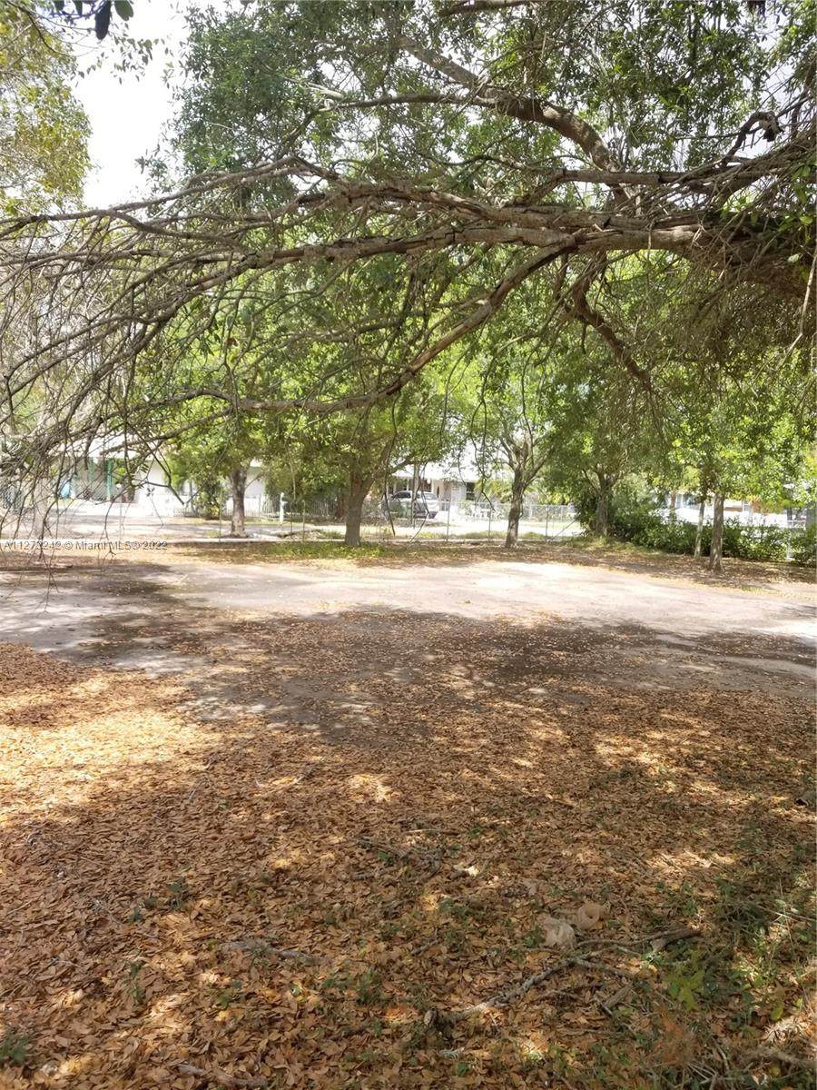 31942 187th Ct - Photo 1
