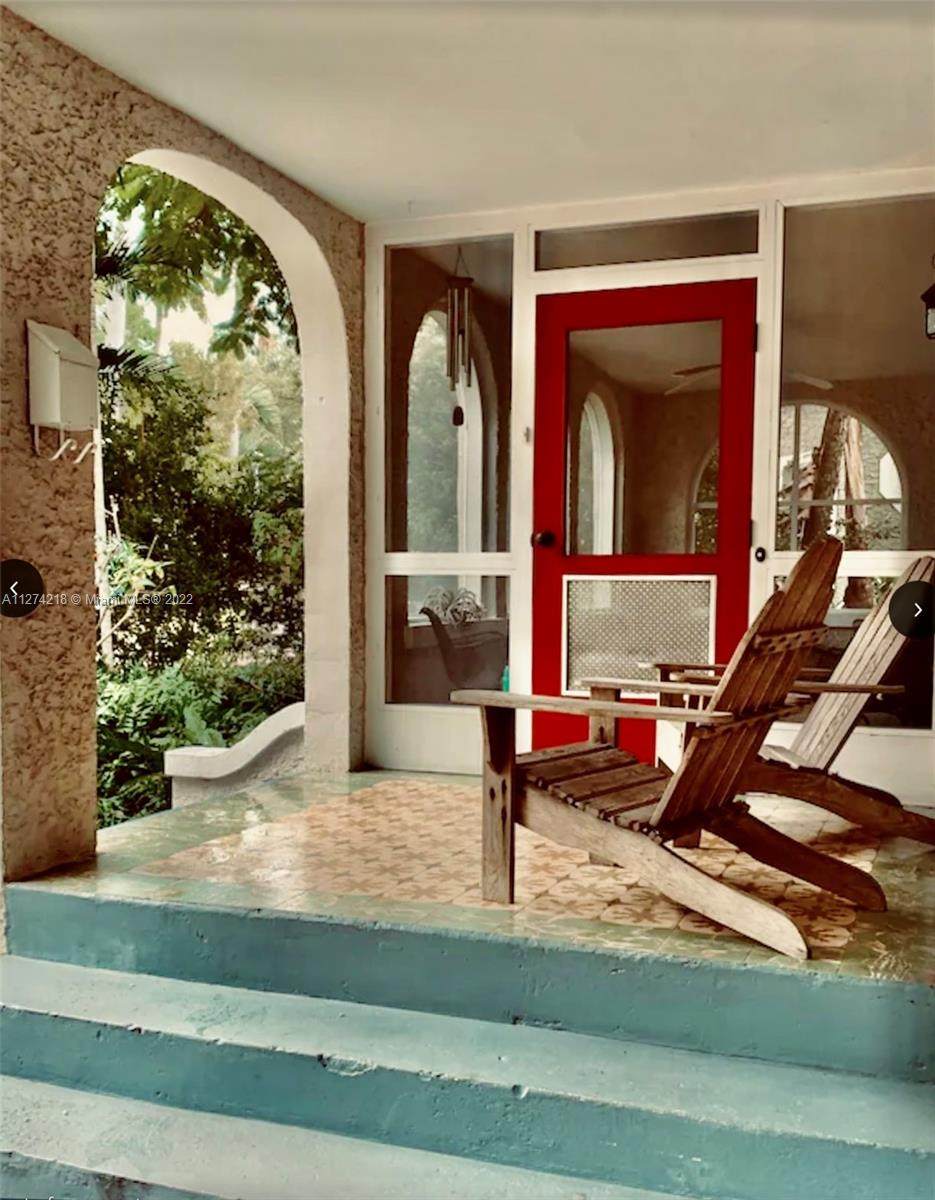 2612 Taluga Dr - Photo 1