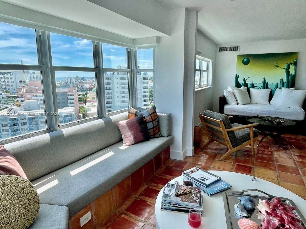 1881 Washington Ave - Photo 1