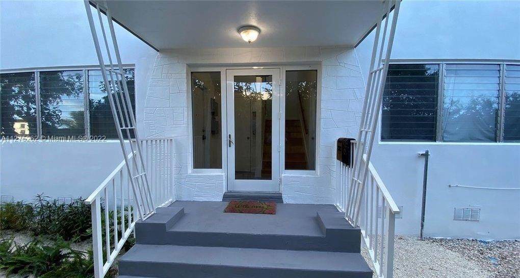 745 83rd St - Photo 1