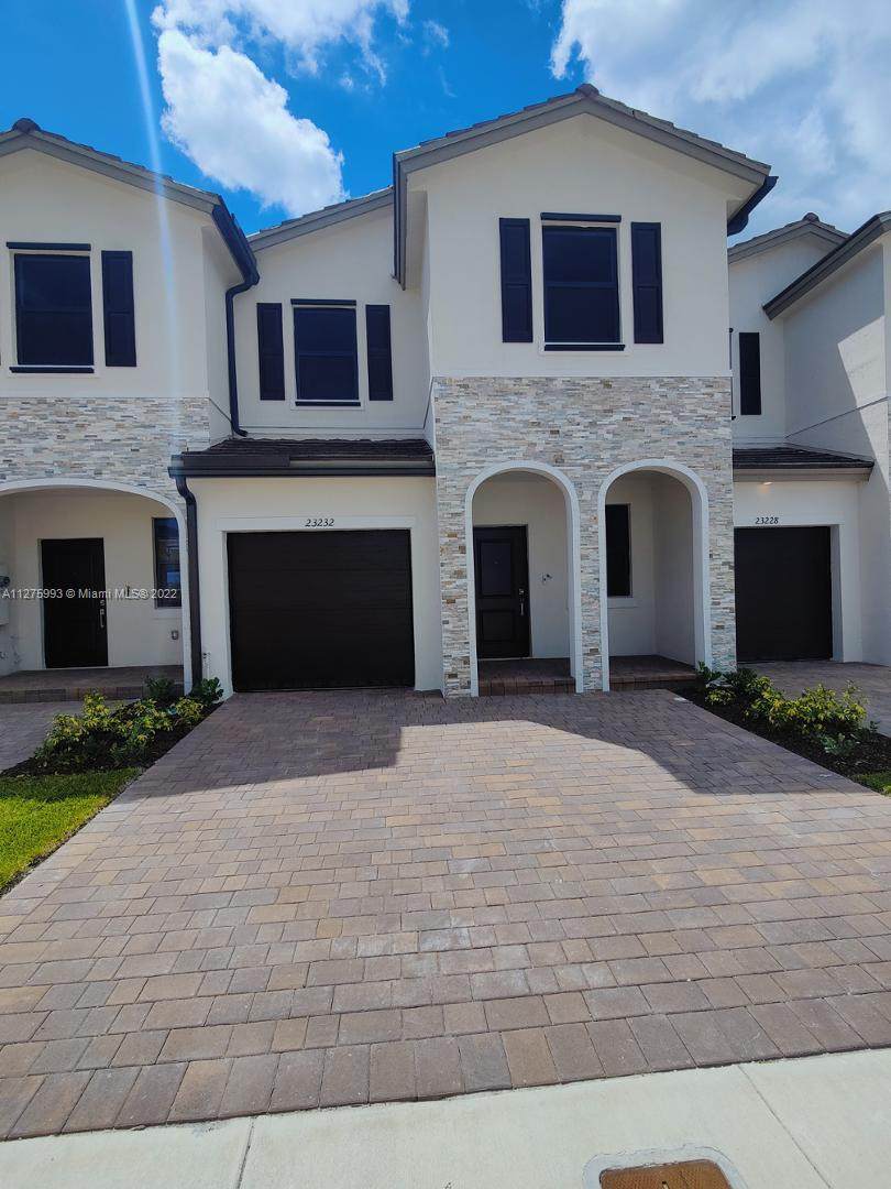 23232 131st Ct - Photo 1