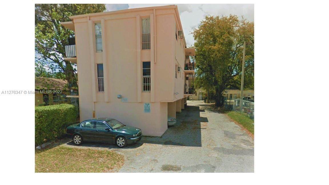 1760 7th St - Photo 1