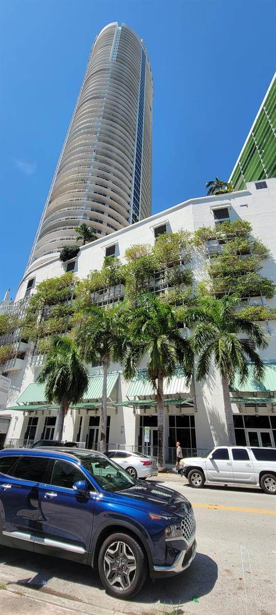 1750 Bayshore Dr - Photo 1