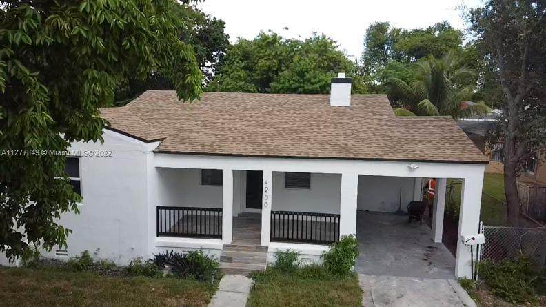 4200 11th Ct - Photo 1