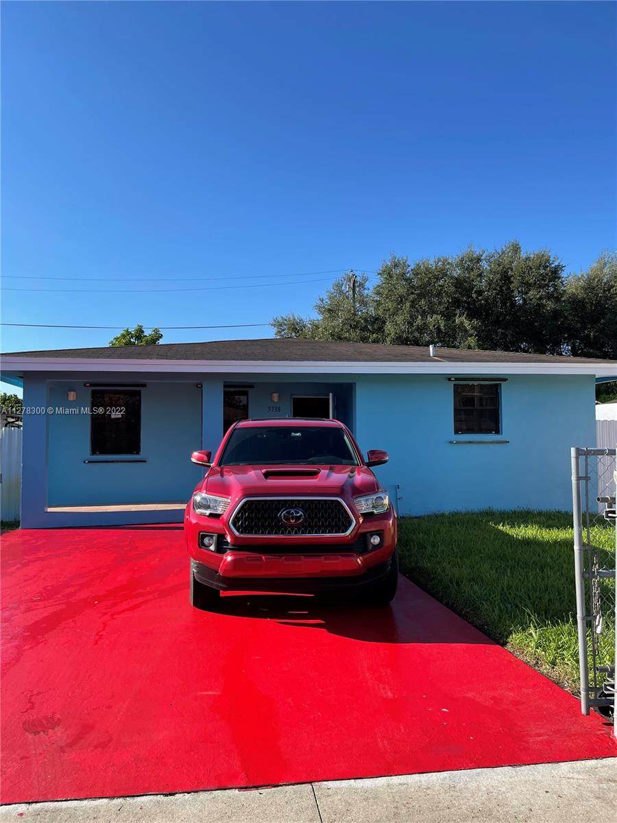 5738 Fletcher St - Photo 1