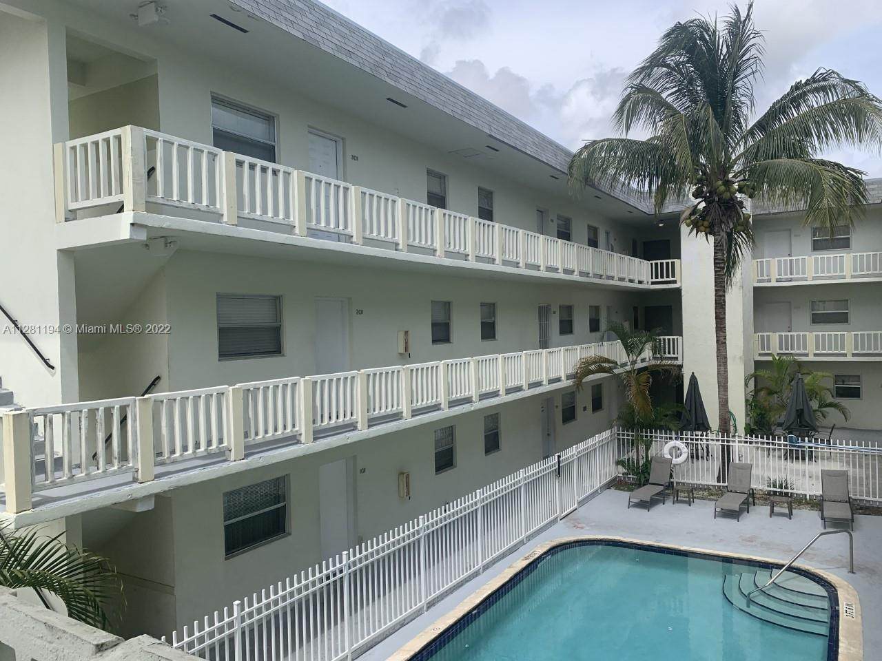 12890 8th Ave - Photo 1