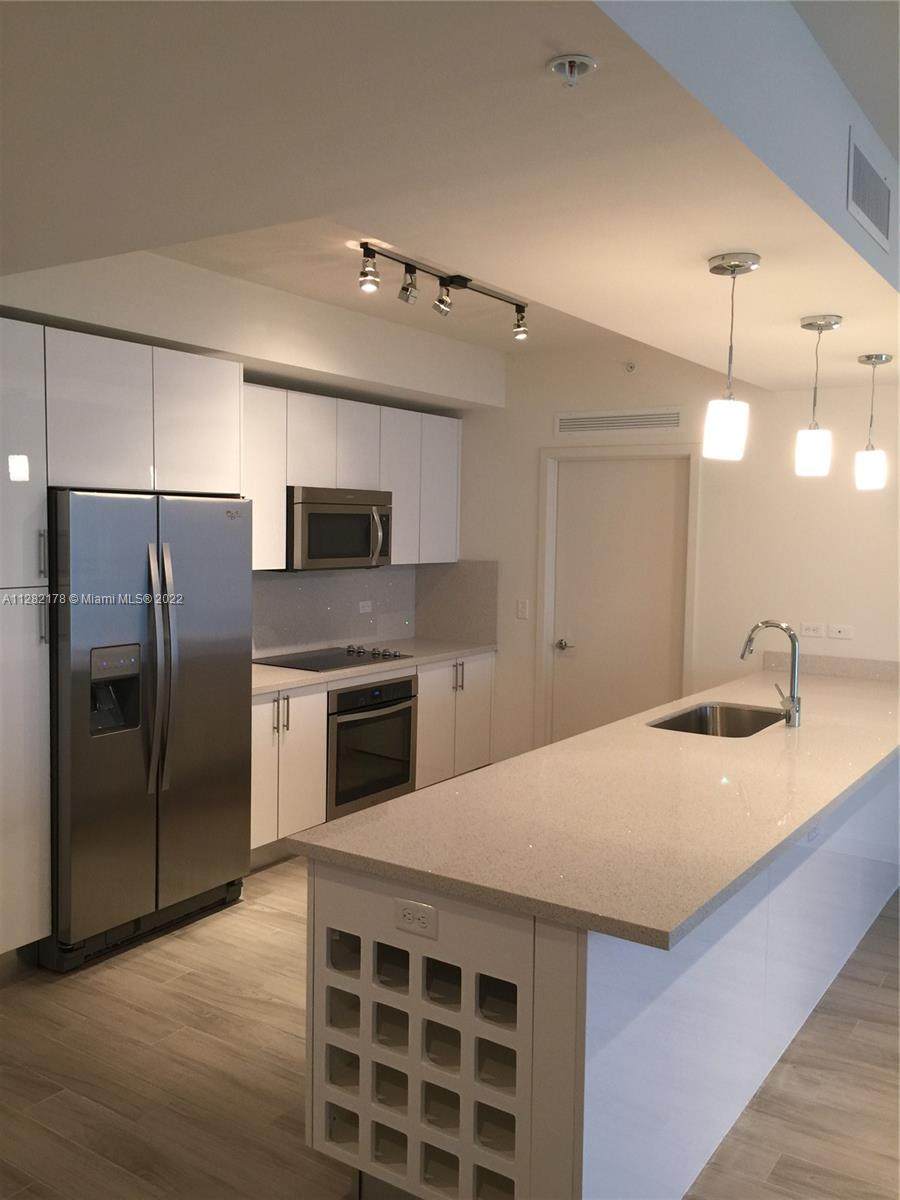 999 1st Ave - Photo 1