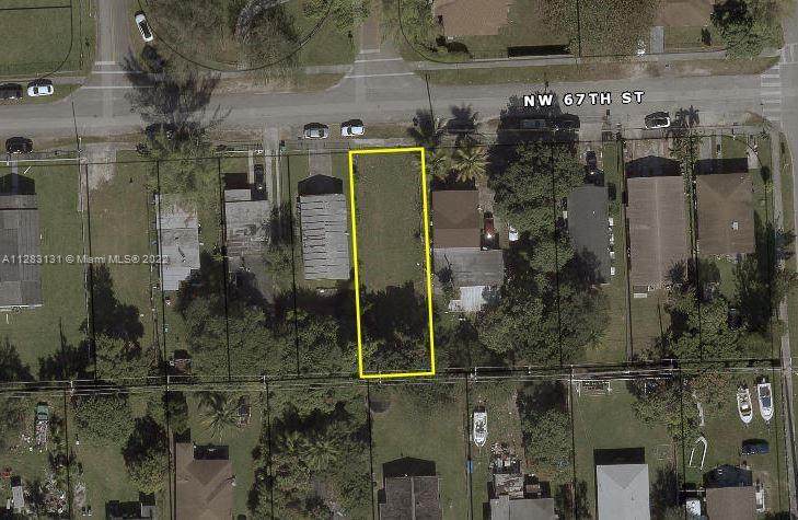 2336 67th St - Photo 1