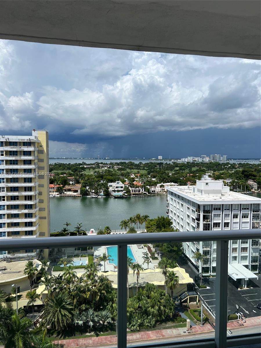 5601 Collins Ave - Photo 1