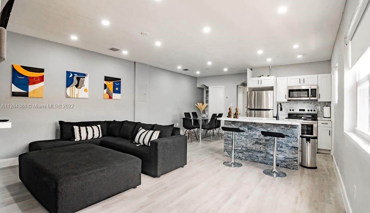 510 7th Ave - Photo 1