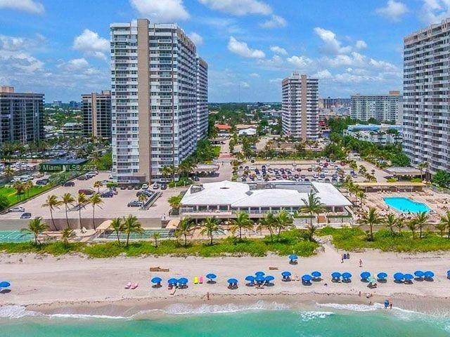 1980 Ocean Dr - Photo 1