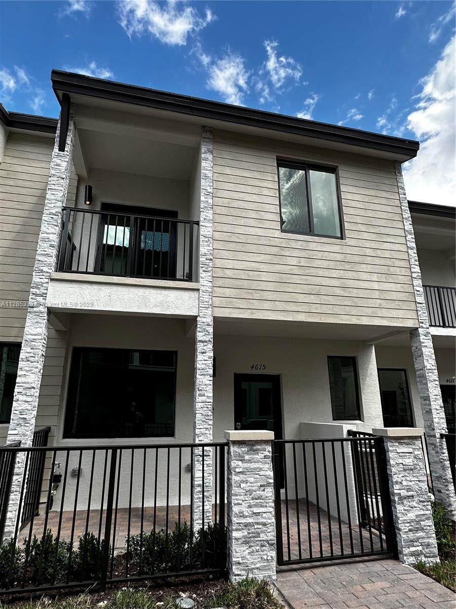 4615 83rd Pkwy - Photo 1