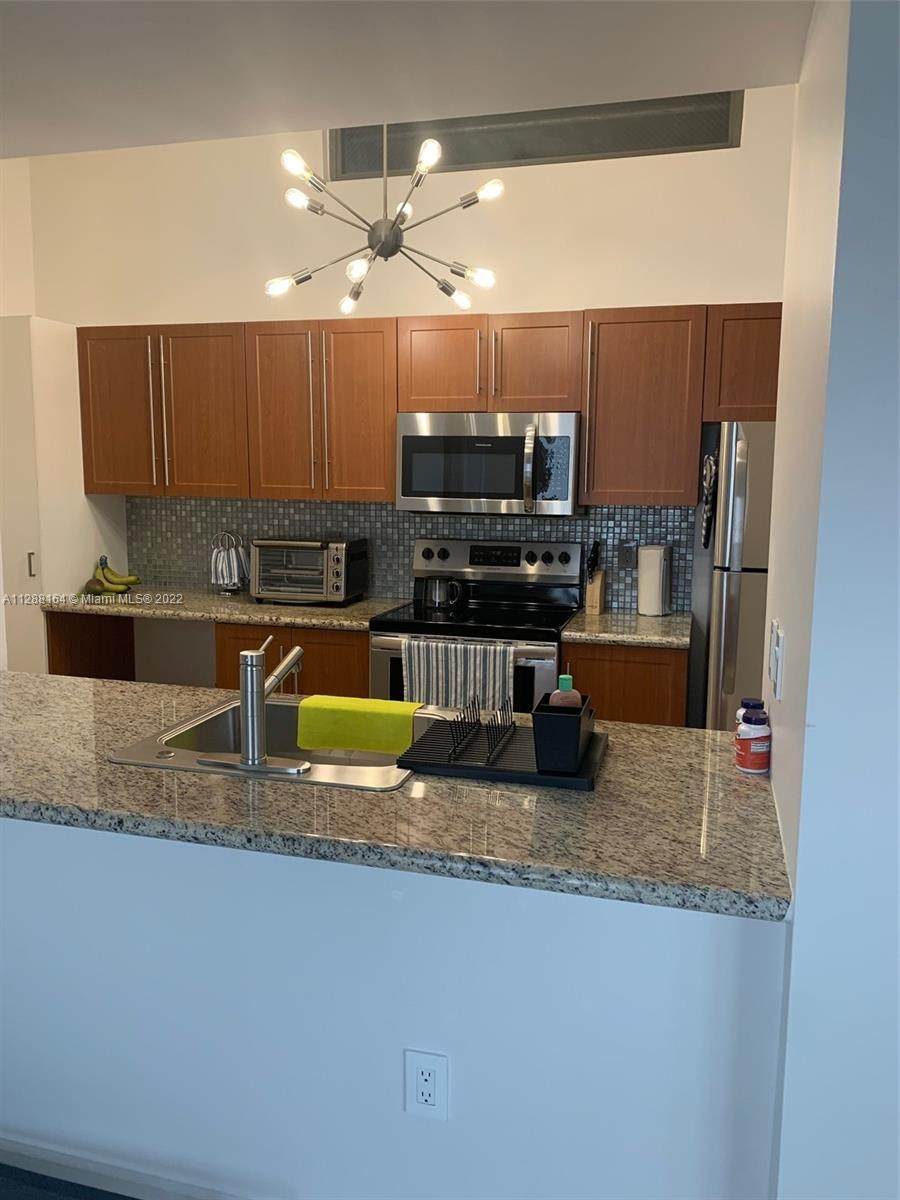 455 25th St - Photo 1