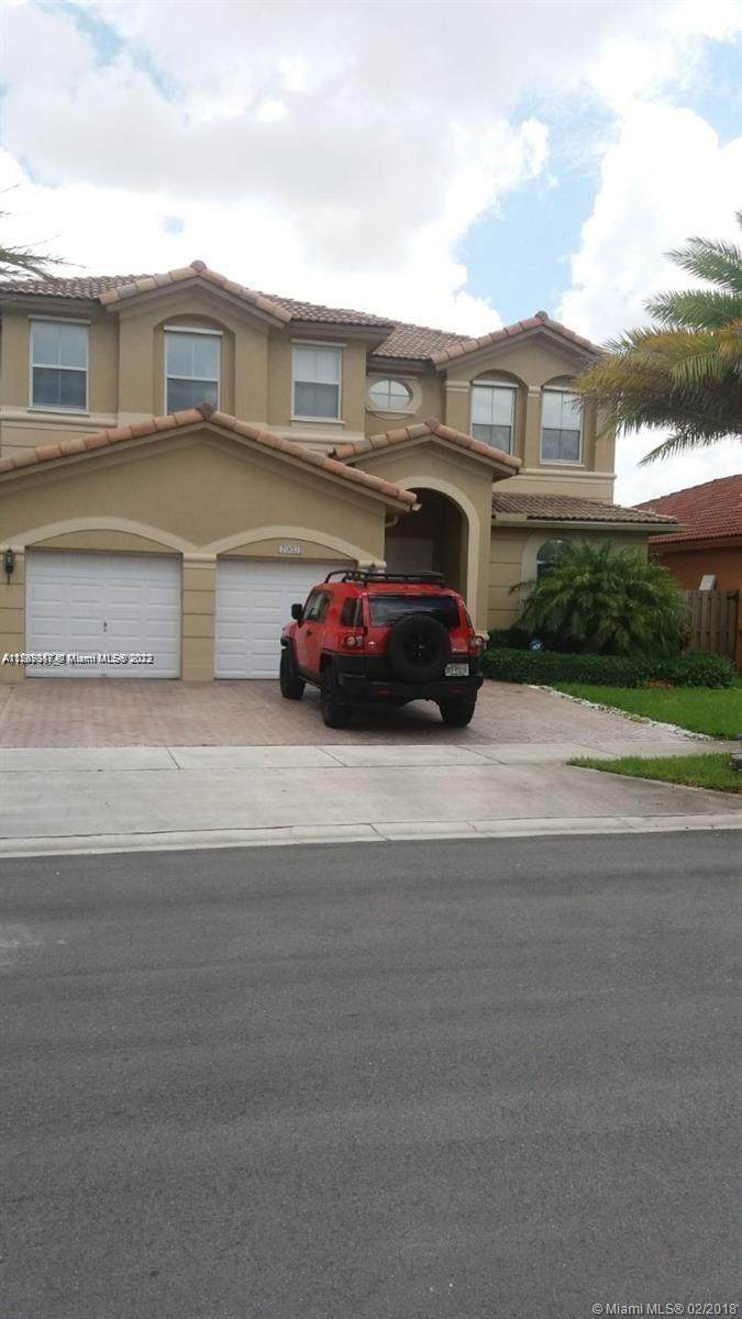 7903 111th Ct - Photo 1