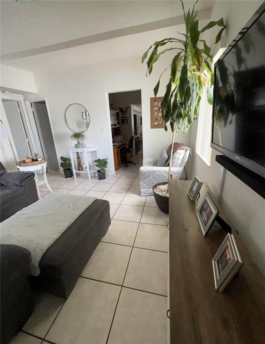 3148 96th St - Photo 1