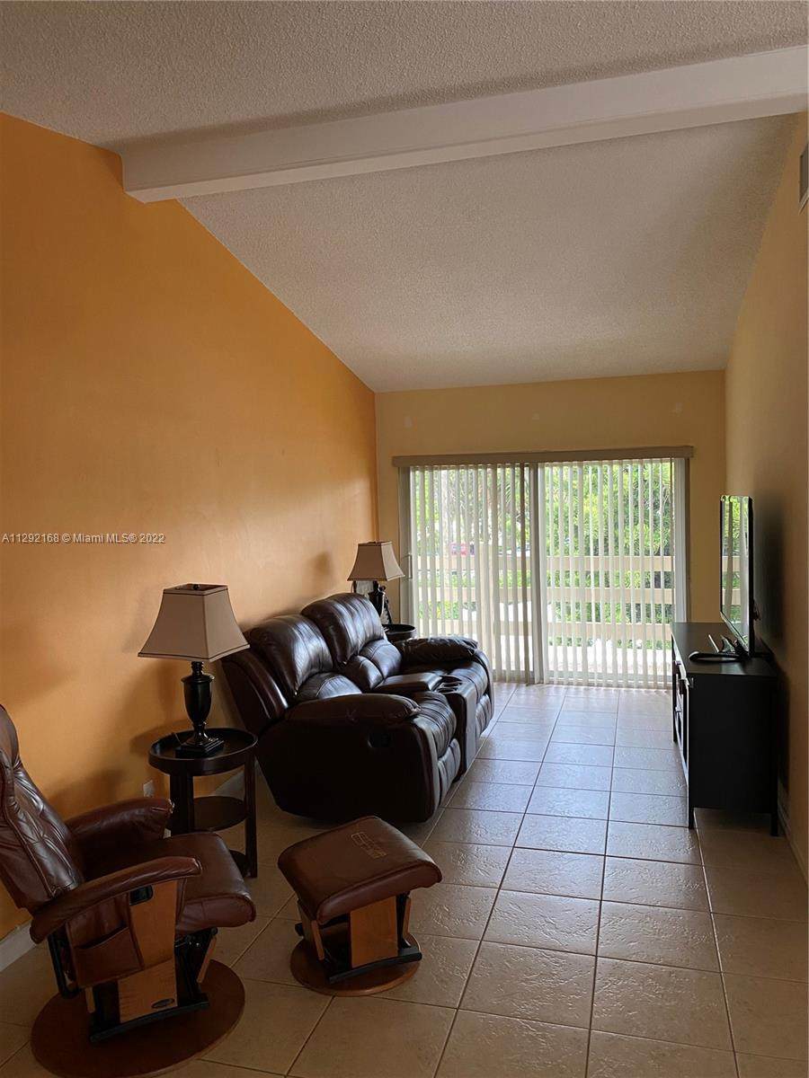 3060 43rd Ter - Photo 1