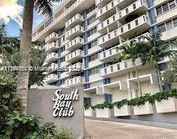 800 West Ave - Photo 1