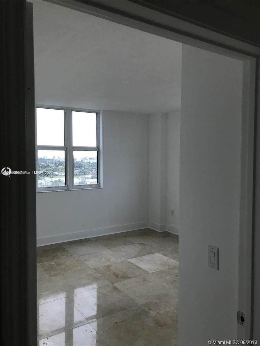 117 42nd Ave - Photo 1
