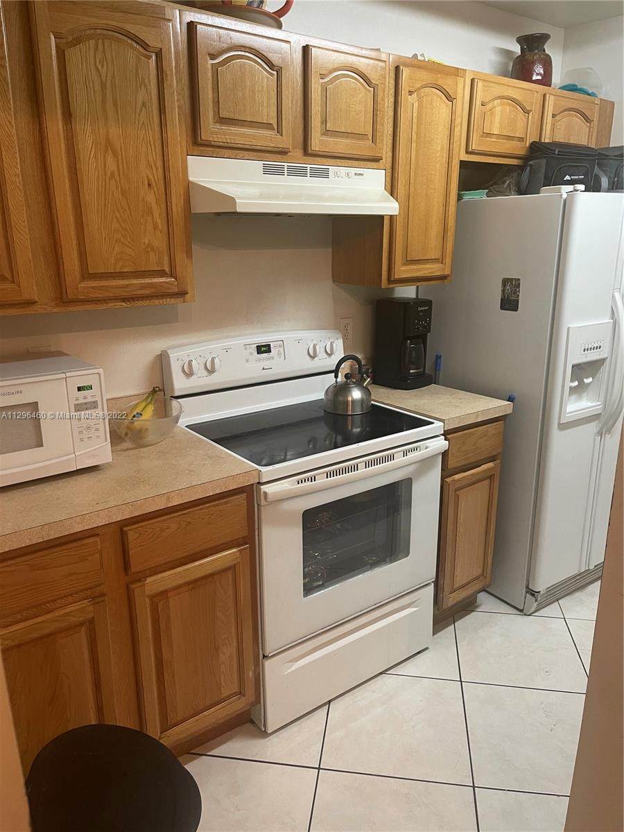 2912 55th Ave - Photo 1
