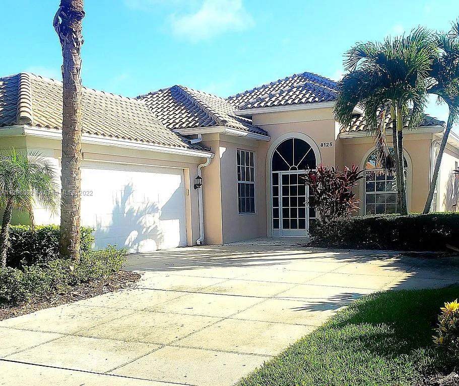 8125 Palm Hammock Ln - Photo 1