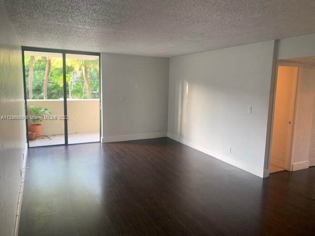 2715 Tigertail Ave - Photo 1