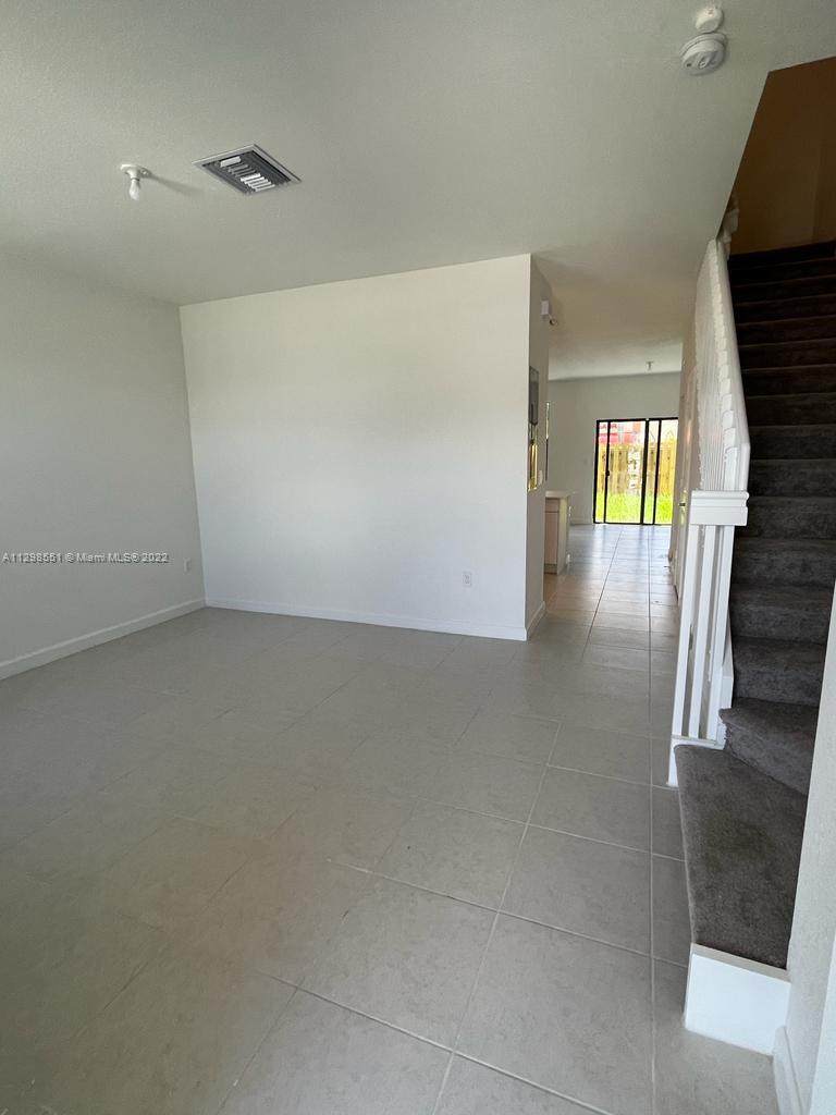 13265 286th Terr - Photo 1